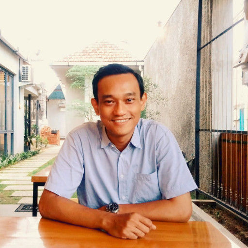 Dr. Robby Darwis Nasution, M.A.
